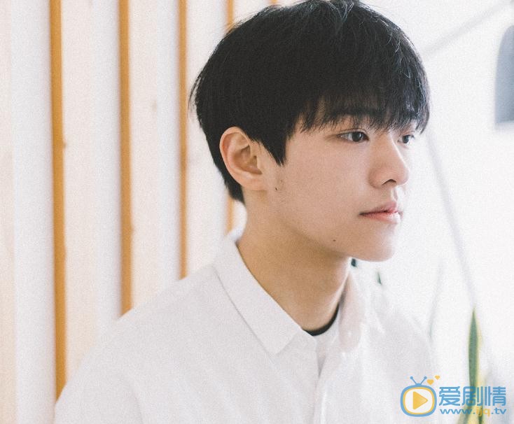 施展秋色写真 施展高清写真_施展高清剧照