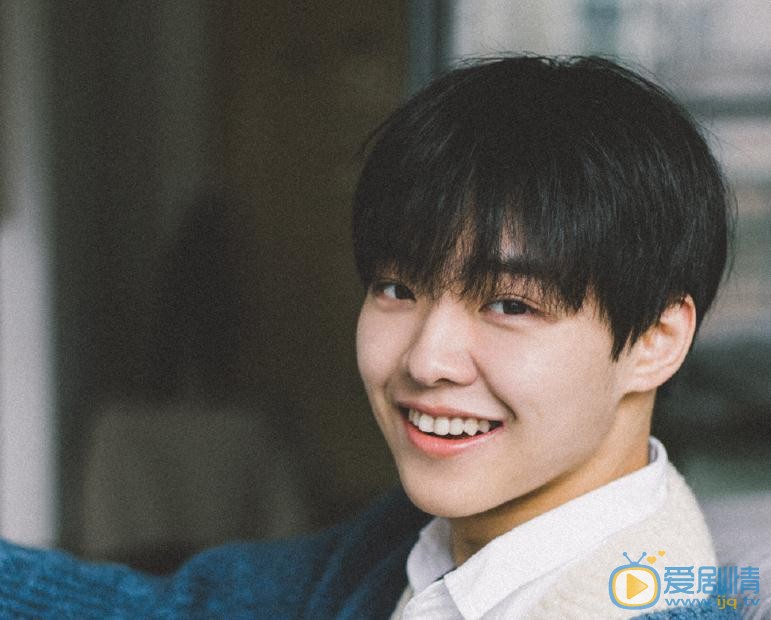 施展秋色写真 施展高清写真_施展高清剧照