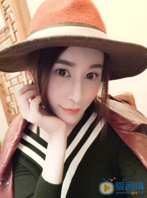 邵星颖与人合照 邵星颖高清写真_邵星颖高清剧照