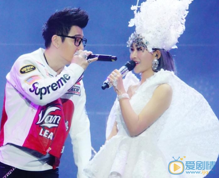 邵星颖舞台照 邵星颖高清写真_邵星颖高清剧照