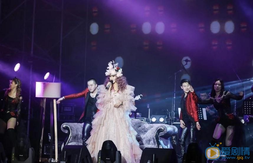 邵星颖舞台照 邵星颖高清写真_邵星颖高清剧照