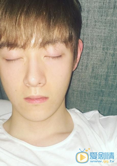 王喆生活照 王喆高清写真_王喆高清剧照