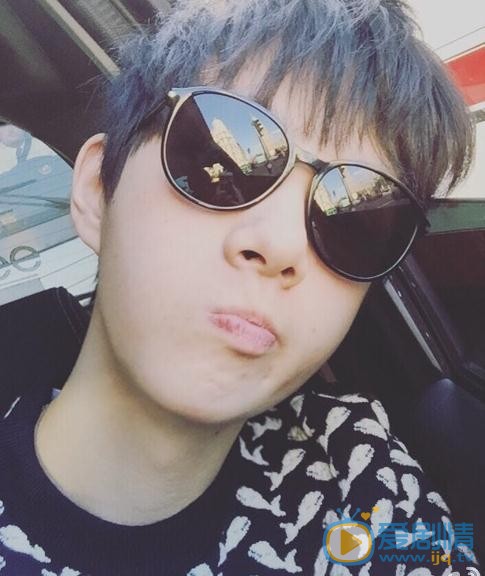 王喆生活照 王喆高清写真_王喆高清剧照