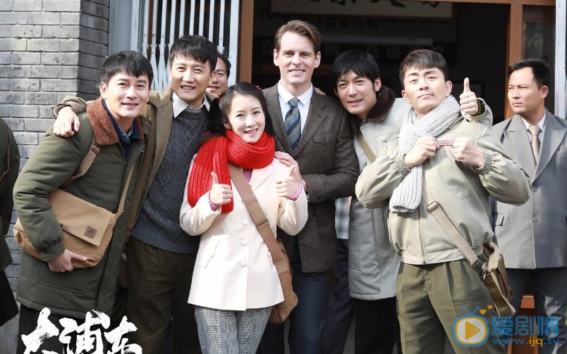大浦东查尔德是谁演的？查尔德扮演者詹姆斯•奥夫斯（James Alofs）个人资料、写真及生活照欣赏