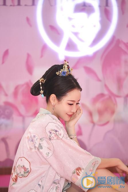 左岸潇古风写真 左岸潇高清写真_左岸潇高清剧照