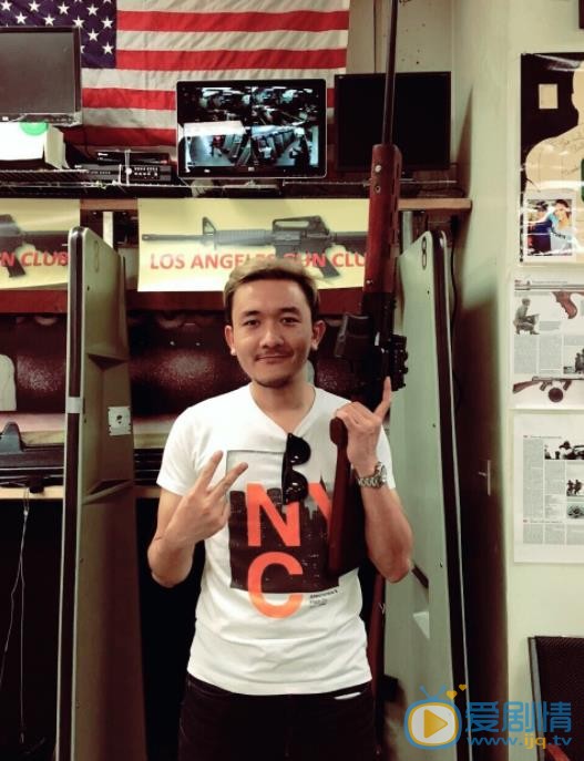 小爱生活照 小爱高清写真_小爱高清剧照