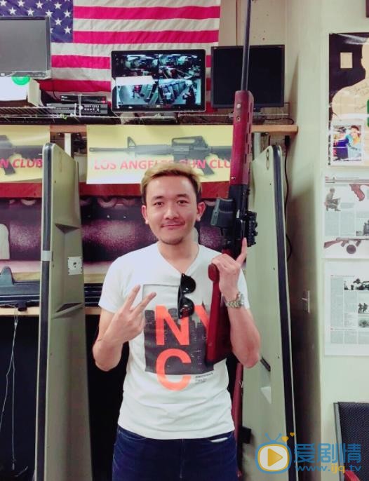 小爱生活照 小爱高清写真_小爱高清剧照