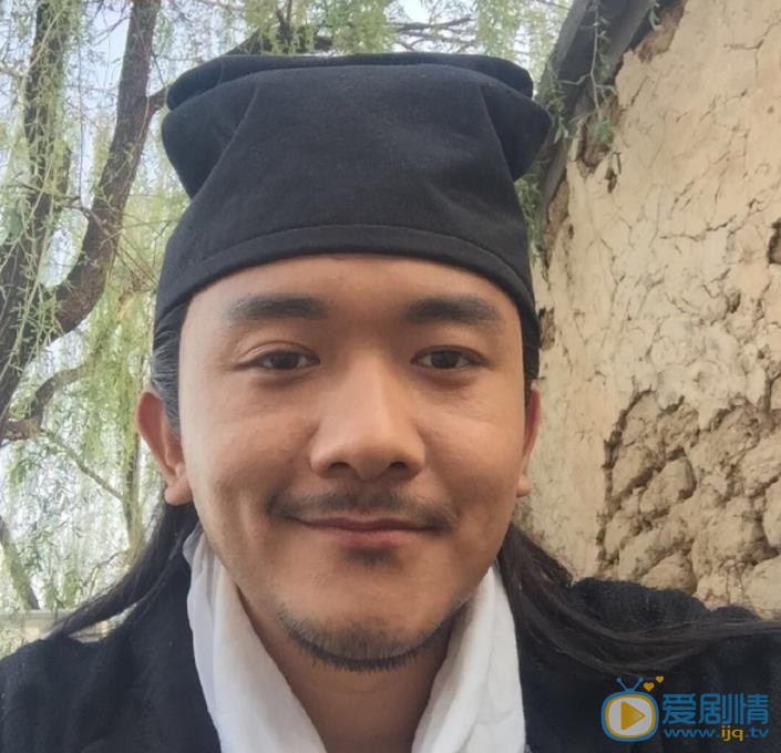 小爱自拍照 小爱高清写真_小爱高清剧照