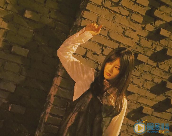 胡晓慧夜色写真 胡晓慧高清写真_胡晓慧高清剧照