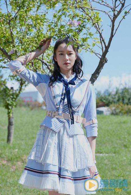 马玉灵绿色写真 马玉灵高清写真_马玉灵高清剧照