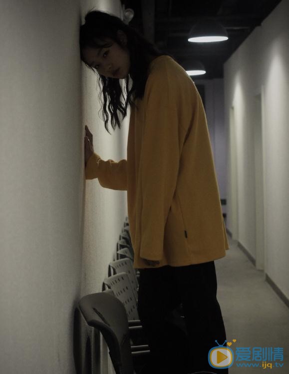 马玉灵颓废写真 马玉灵高清写真_马玉灵高清剧照