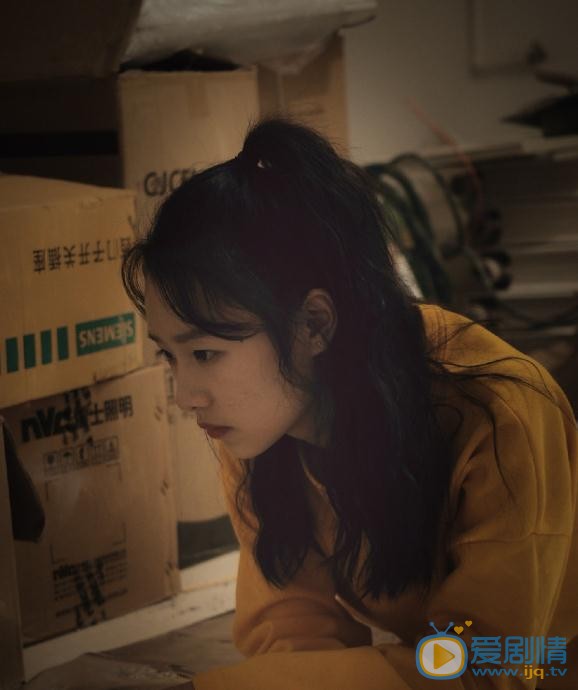马玉灵颓废写真 马玉灵高清写真_马玉灵高清剧照