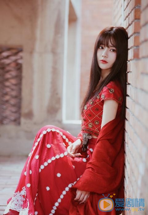 胡晓慧红色写真 胡晓慧高清写真_胡晓慧高清剧照