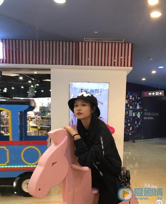 马玉灵可爱照 马玉灵高清写真_马玉灵高清剧照