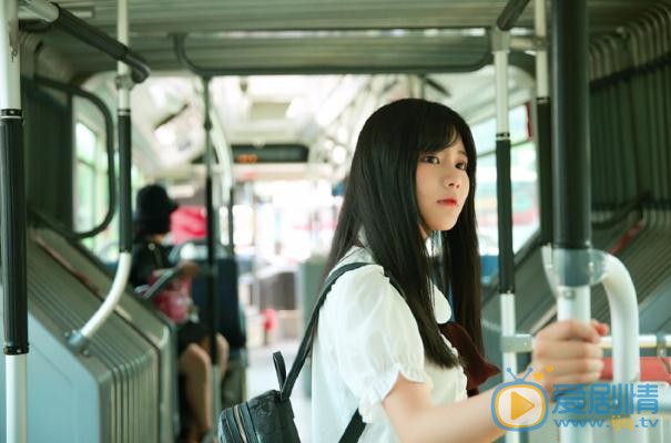 胡晓慧酷帅写真 胡晓慧高清写真_胡晓慧高清剧照