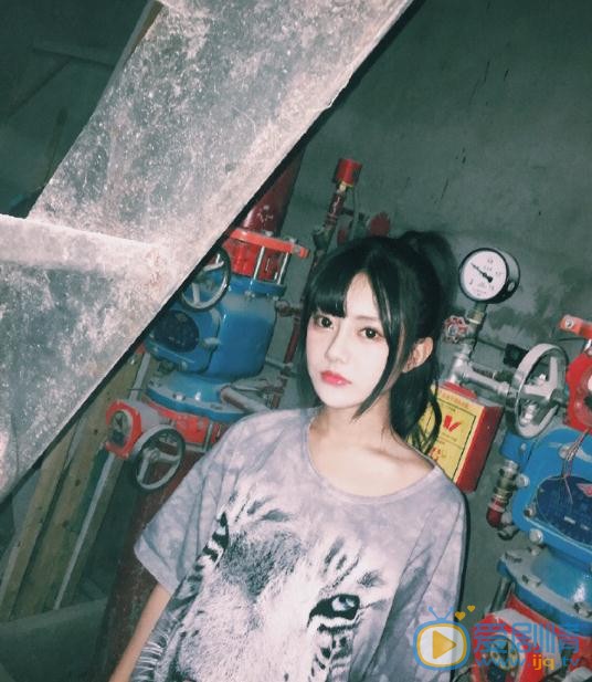 胡晓慧酷帅写真 胡晓慧高清写真_胡晓慧高清剧照