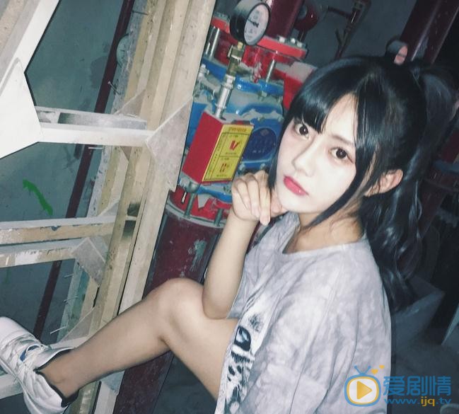 胡晓慧酷帅写真 胡晓慧高清写真_胡晓慧高清剧照