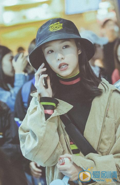 马玉灵机场照 马玉灵高清写真_马玉灵高清剧照
