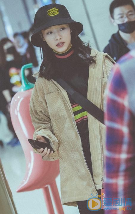 马玉灵机场照 马玉灵高清写真_马玉灵高清剧照