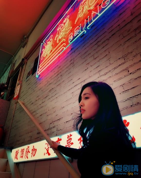 王奕瑾街拍写真 王奕瑾高清写真_王奕瑾高清剧照