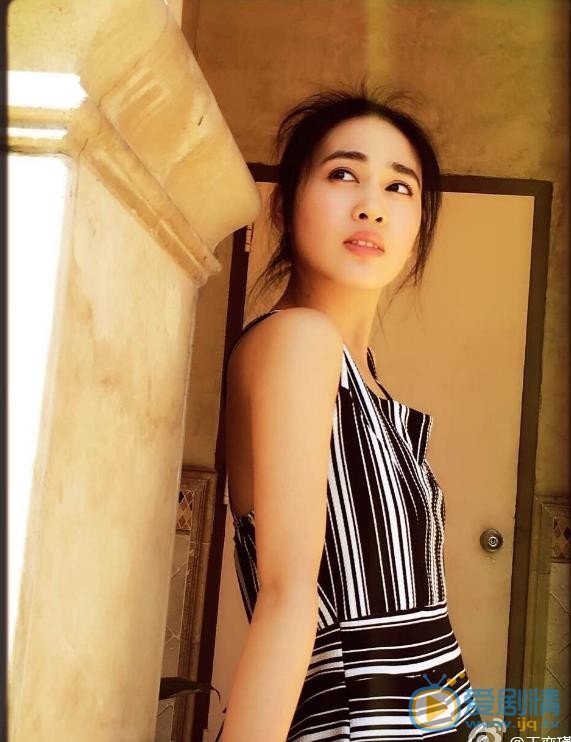 王奕瑾街拍写真 王奕瑾高清写真_王奕瑾高清剧照