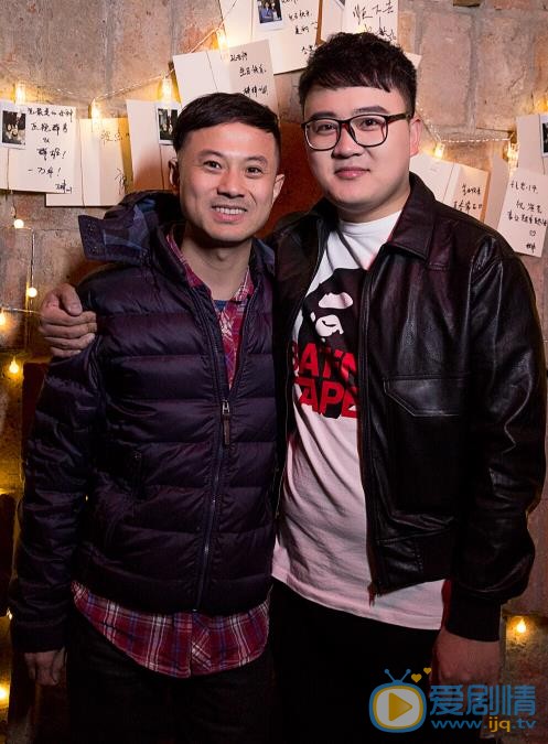 孔连顺与他人合照 孔连顺高清写真_孔连顺高清剧照
