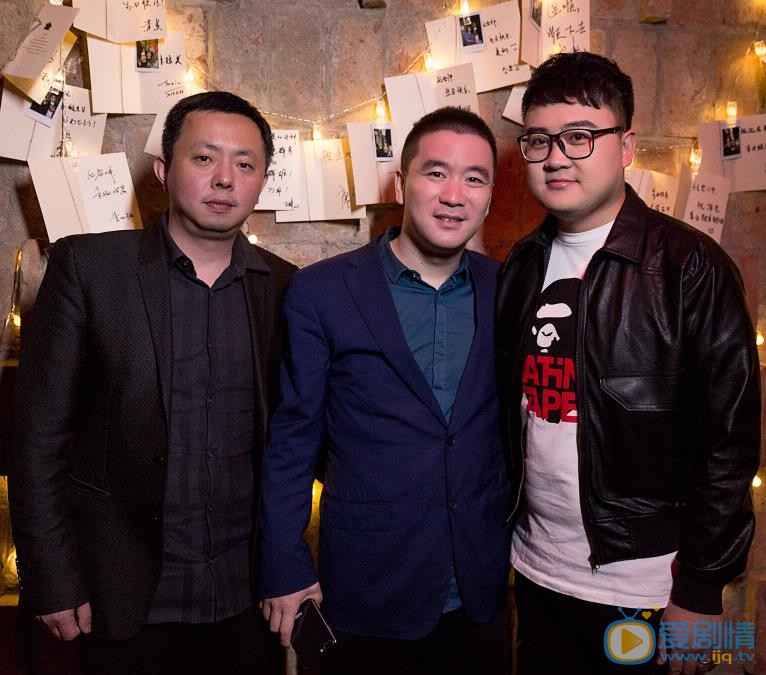 孔连顺与他人合照 孔连顺高清写真_孔连顺高清剧照