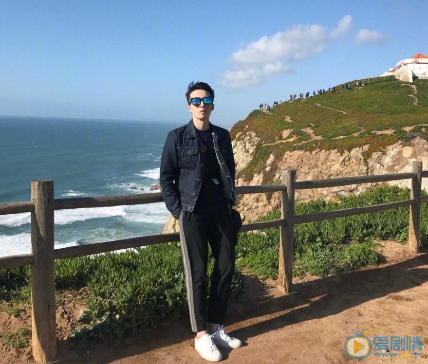 苑子文户外旅行照 苑子文高清写真_苑子文高清剧照