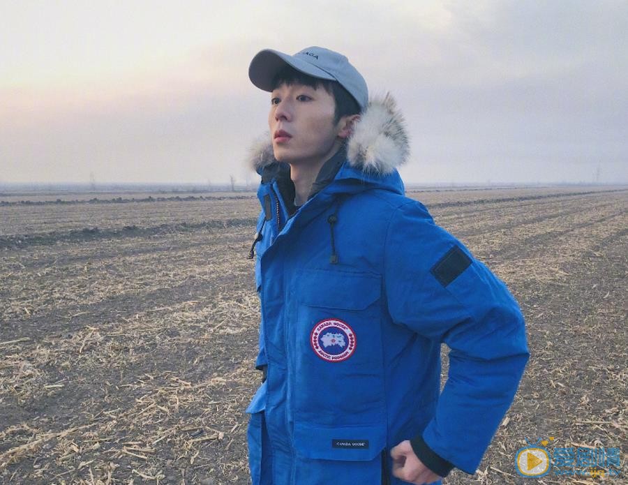 苑子文户外旅行照 苑子文高清写真_苑子文高清剧照