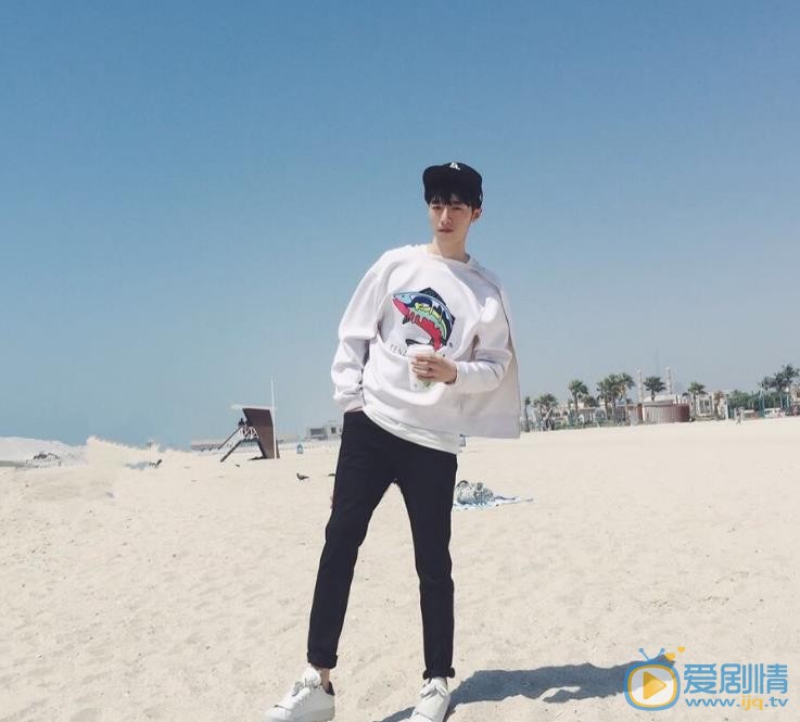 苑子文户外旅行照 苑子文高清写真_苑子文高清剧照