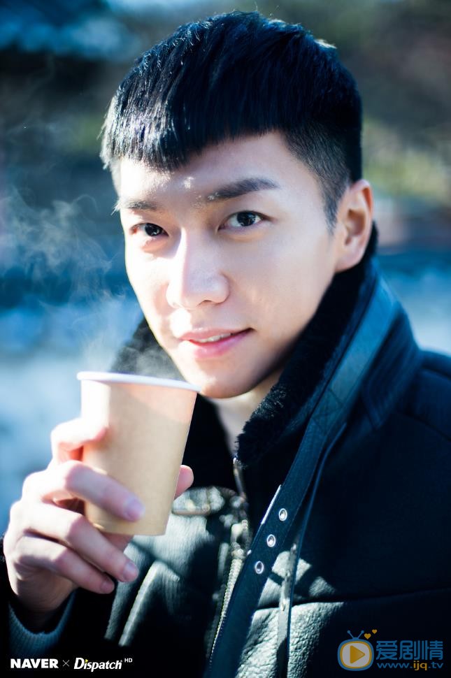李昇基自拍照 李昇基高清写真_李昇基高清剧照