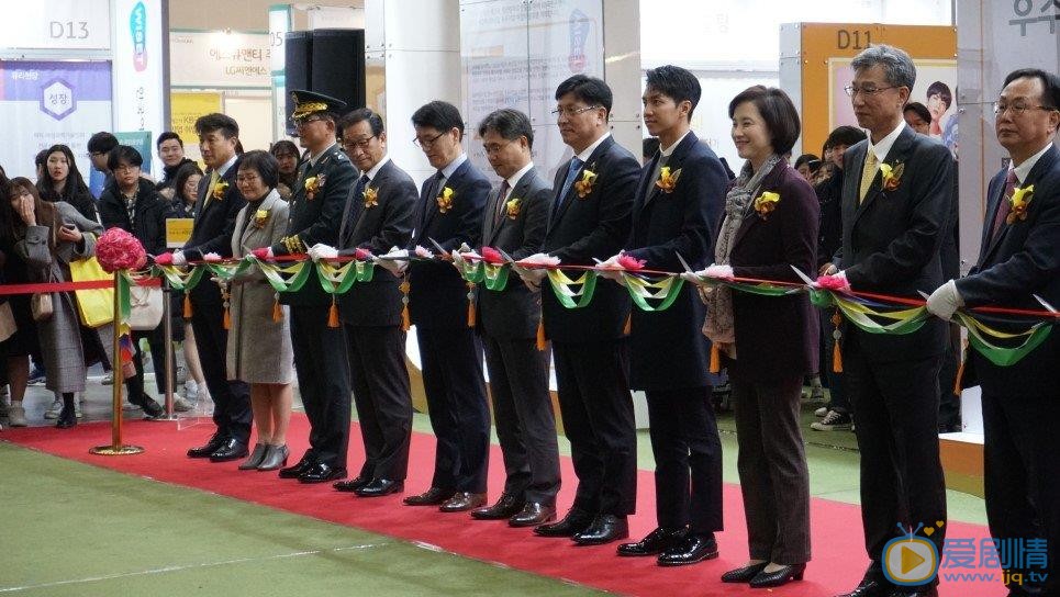 李昇基活动照 李昇基高清写真_李昇基高清剧照