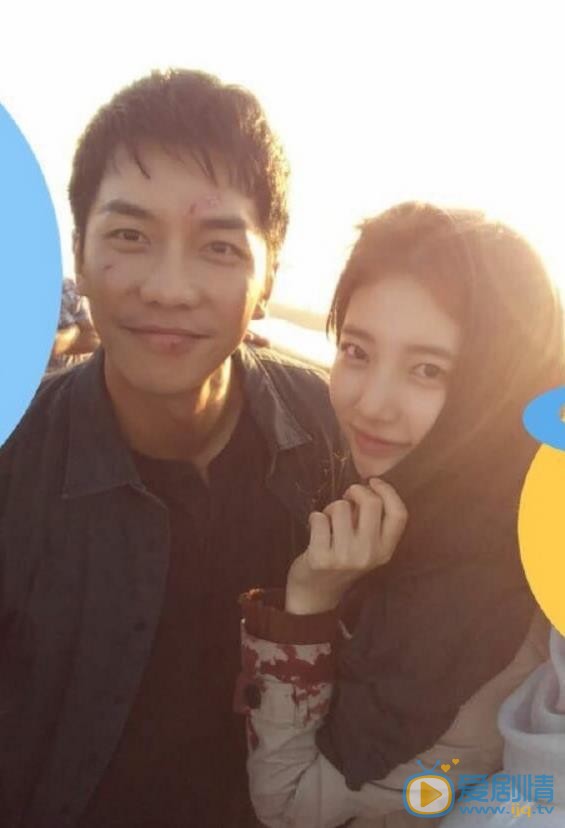李昇基与人合照 李昇基高清写真_李昇基高清剧照