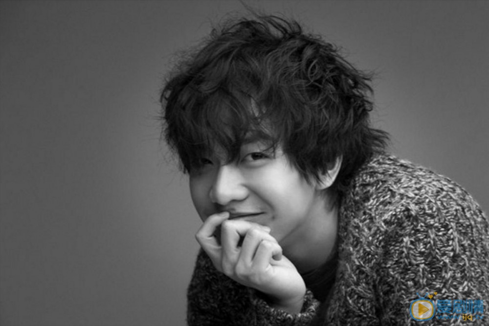 李昇基画报写真合集 李昇基高清写真_李昇基高清剧照