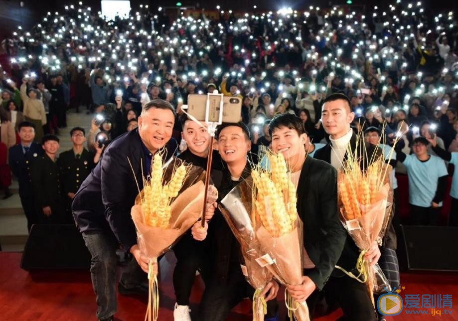 彭凌活动照 彭凌高清写真_彭凌高清剧照