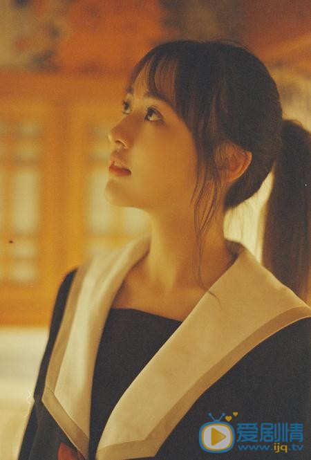 黄恩茹制服写真 黄恩茹高清写真_黄恩茹高清剧照
