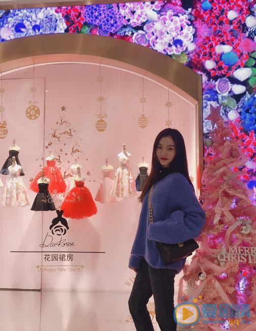 青钰雯街拍写真 青钰雯高清写真_青钰雯高清剧照