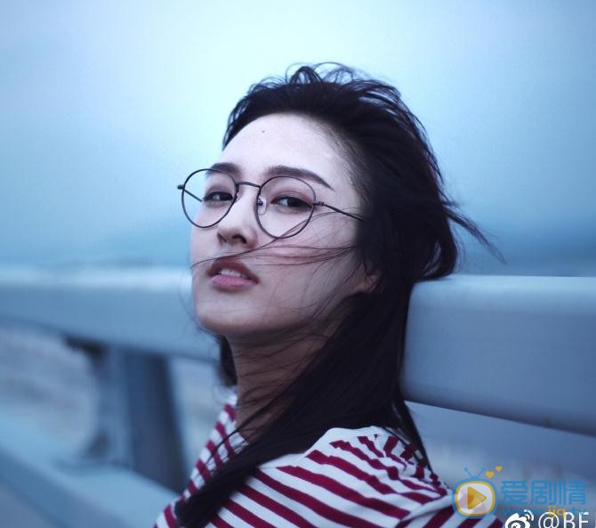 黄恩茹夏日写真 黄恩茹高清写真_黄恩茹高清剧照