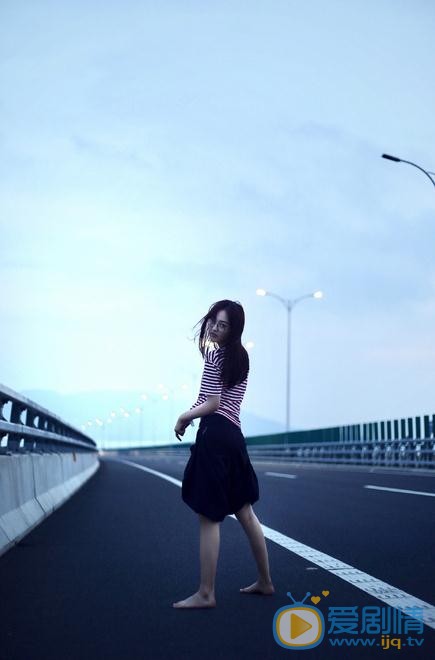 黄恩茹夏日写真 黄恩茹高清写真_黄恩茹高清剧照