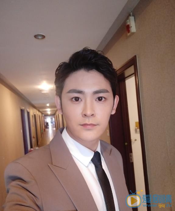 李欣泽生活照 李欣泽高清写真_李欣泽高清剧照
