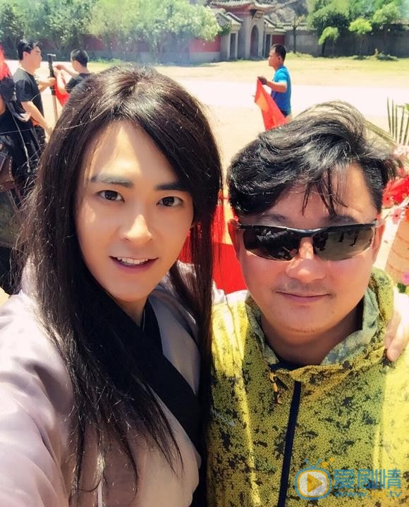 李欣泽片场照 李欣泽高清写真_李欣泽高清剧照