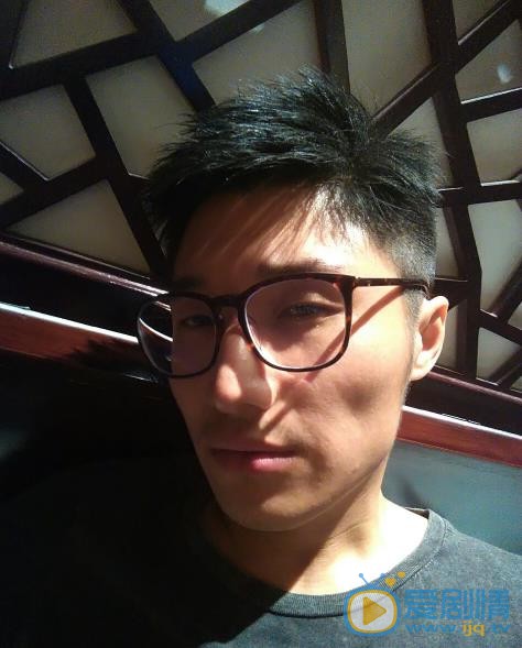 柯达自拍照 柯达高清写真_柯达高清剧照