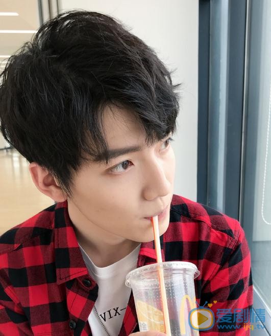 朱旻昕生活照 朱旻昕高清写真_朱旻昕高清剧照