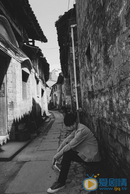 熊奥博街拍写真 熊奥博高清写真_熊奥博高清剧照
