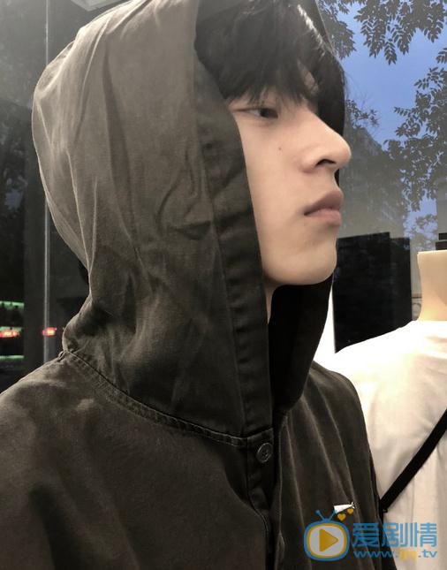 泮家豪生活照 泮家豪高清写真_泮家豪高清剧照