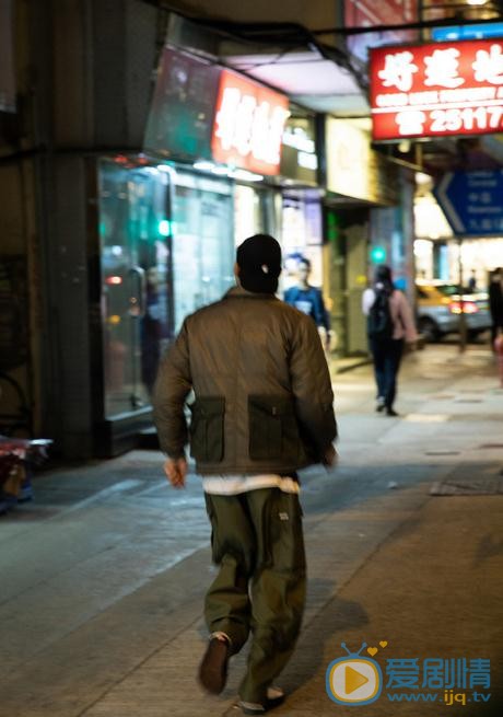泮家豪街拍写真 泮家豪高清写真_泮家豪高清剧照