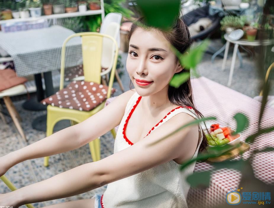 王子唯街拍大片 王子唯高清写真_王子唯高清剧照