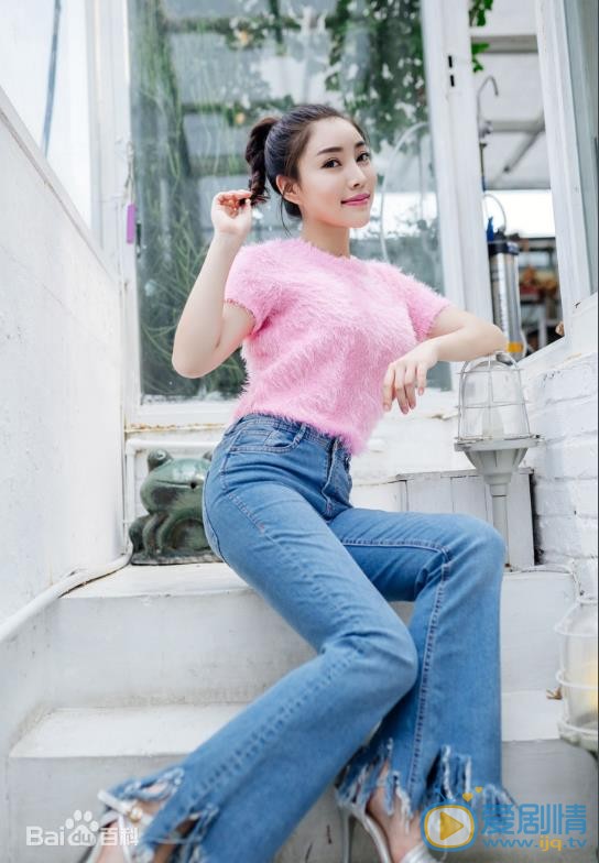 王子唯街拍大片 王子唯高清写真_王子唯高清剧照