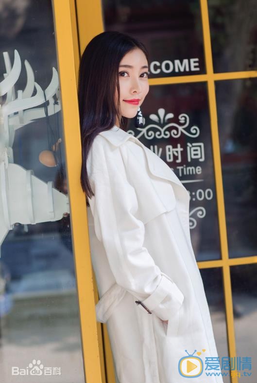 王子唯街拍大片 王子唯高清写真_王子唯高清剧照