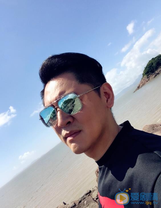 高搏生活照 高搏高清写真_高搏高清剧照